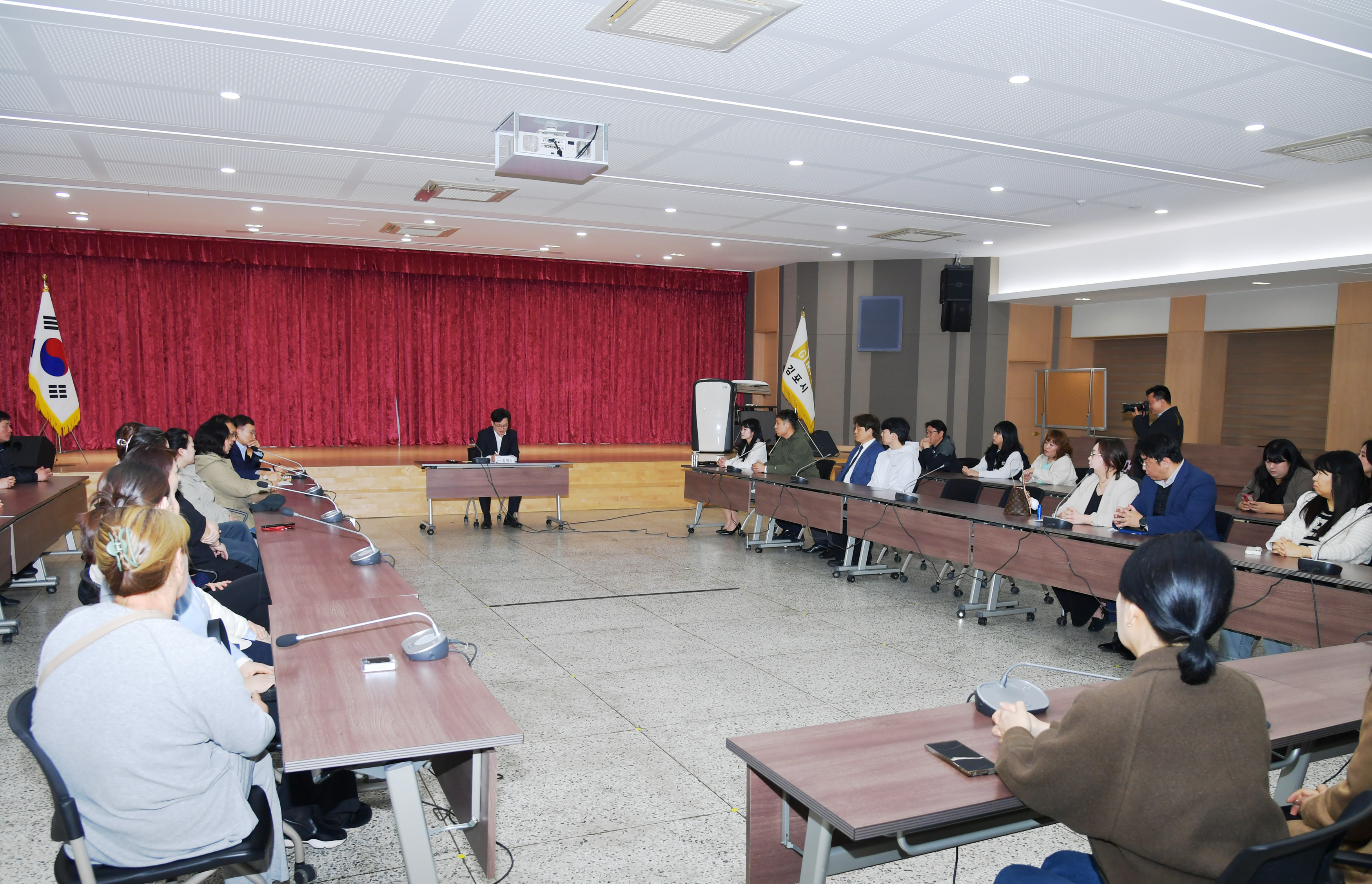 김포시, 관내 학교 태권도부 학부모·지도자와 정담회 개최 이미지 3