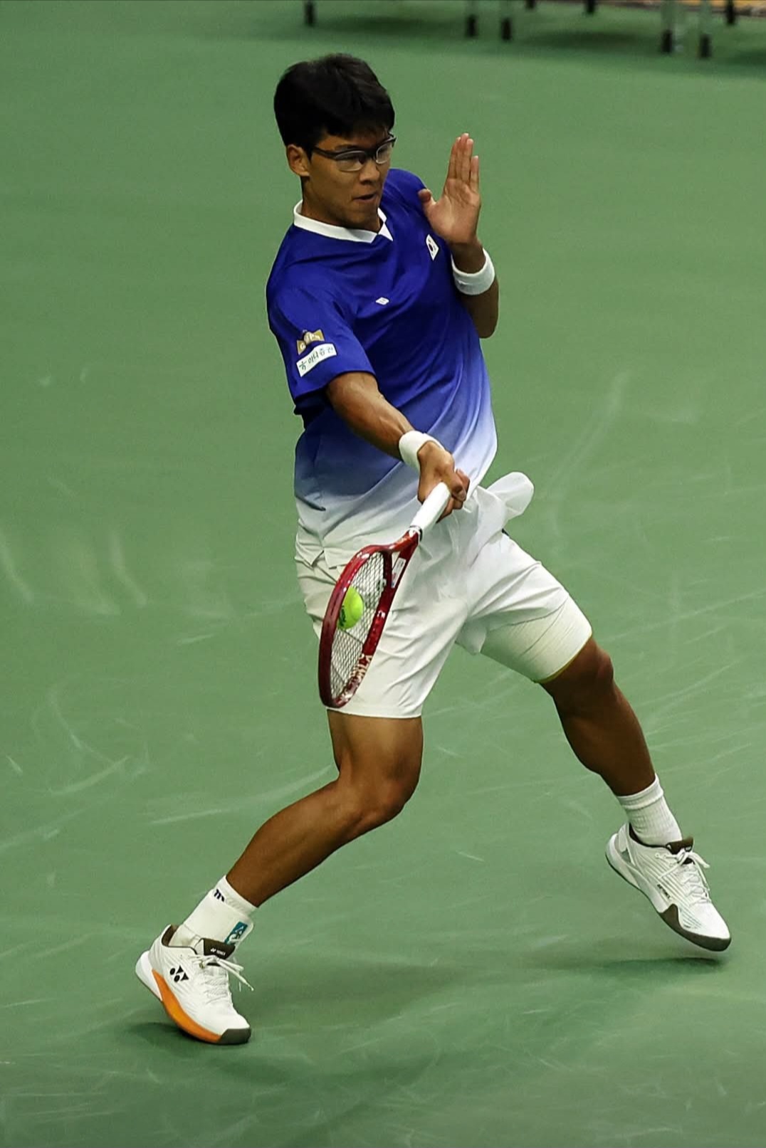 김포시청 정현 선수, 데이비스컵 1라운드 승리하며 대한민국 2라운드 진출 견인 이미지