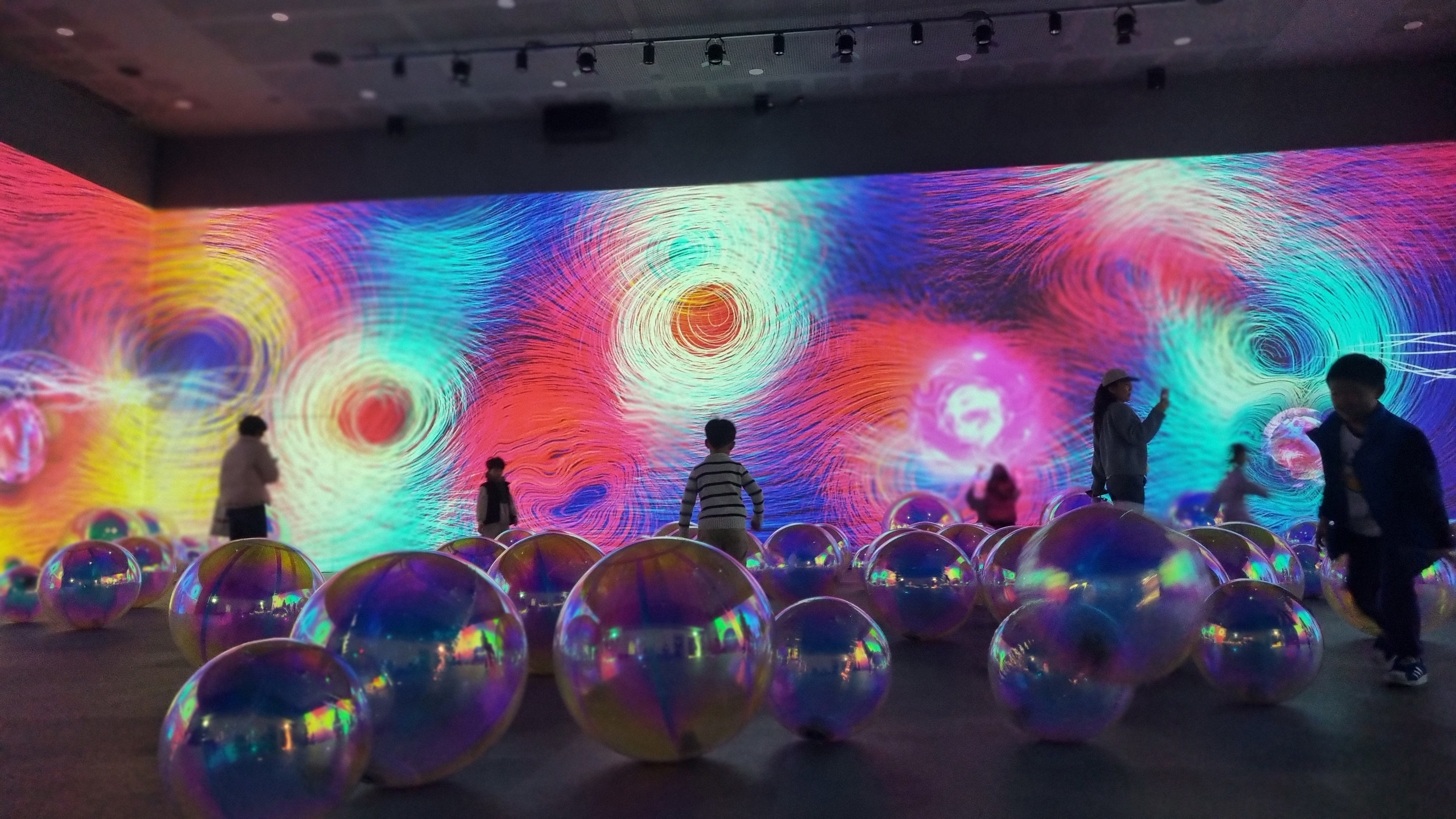 김포시, ‘한강포구 대서사’ 미디어아트로 숨 불어넣다